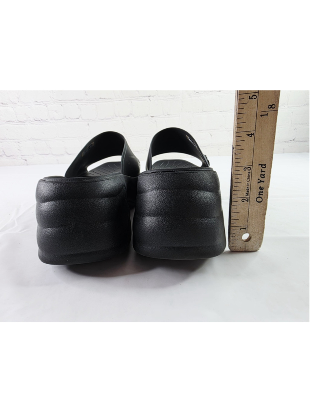 Crocs Platform Skyline Slides Slip On PVC Sandals Solid Black Women's Size 9 - Picture 5 of 7